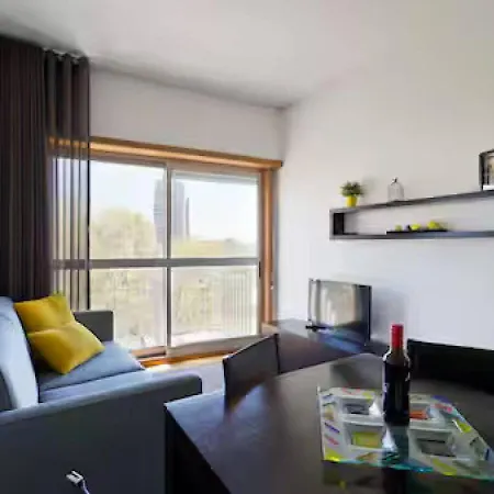 Trindade 99 - Downtown * Porto